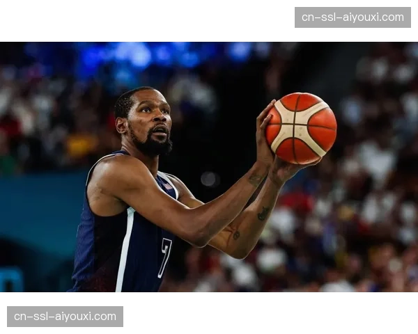 火箭对手包夹杜兰特战术奏效 逼迫其他球员处理球成功率低